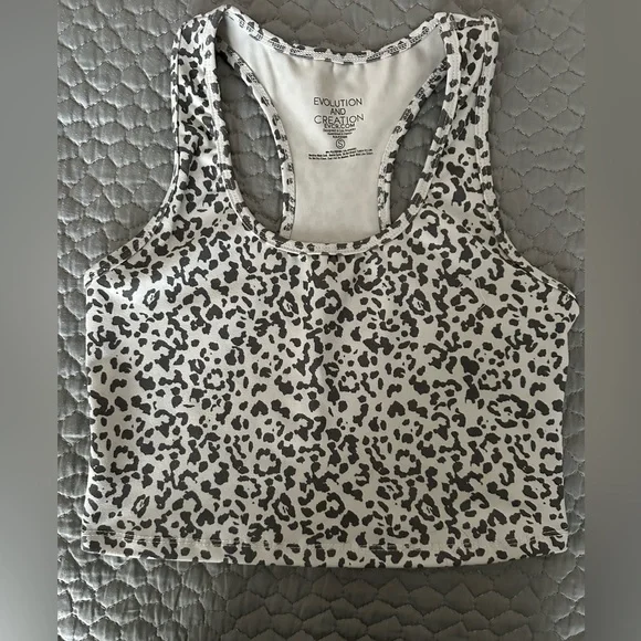 Evolution and Creation Yoga Tank and Shorts Set S - Picture 2 of 5